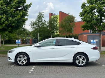 Used Vauxhall Insignia 2018 for sale - 78523702: Photo