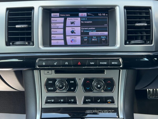 Used Jaguar XF 2012 for sale - 75105847: Photo 19