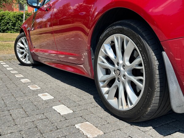 Used Jaguar XF 2012 for sale - 75105847: Photo 26
