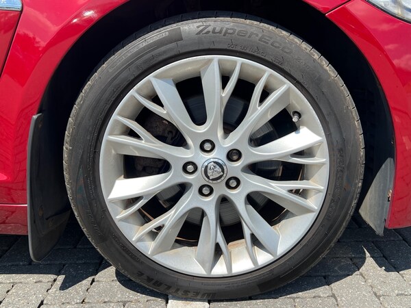 Used Jaguar XF 2012 for sale - 75105847: Photo 28