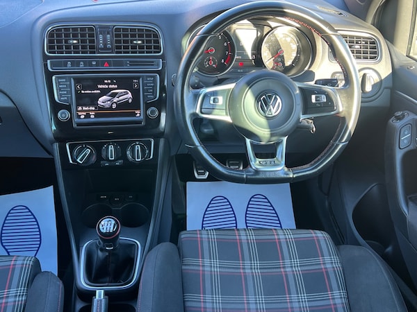 Used Volkswagen Polo 2016 for sale - 73578955: Photo 15