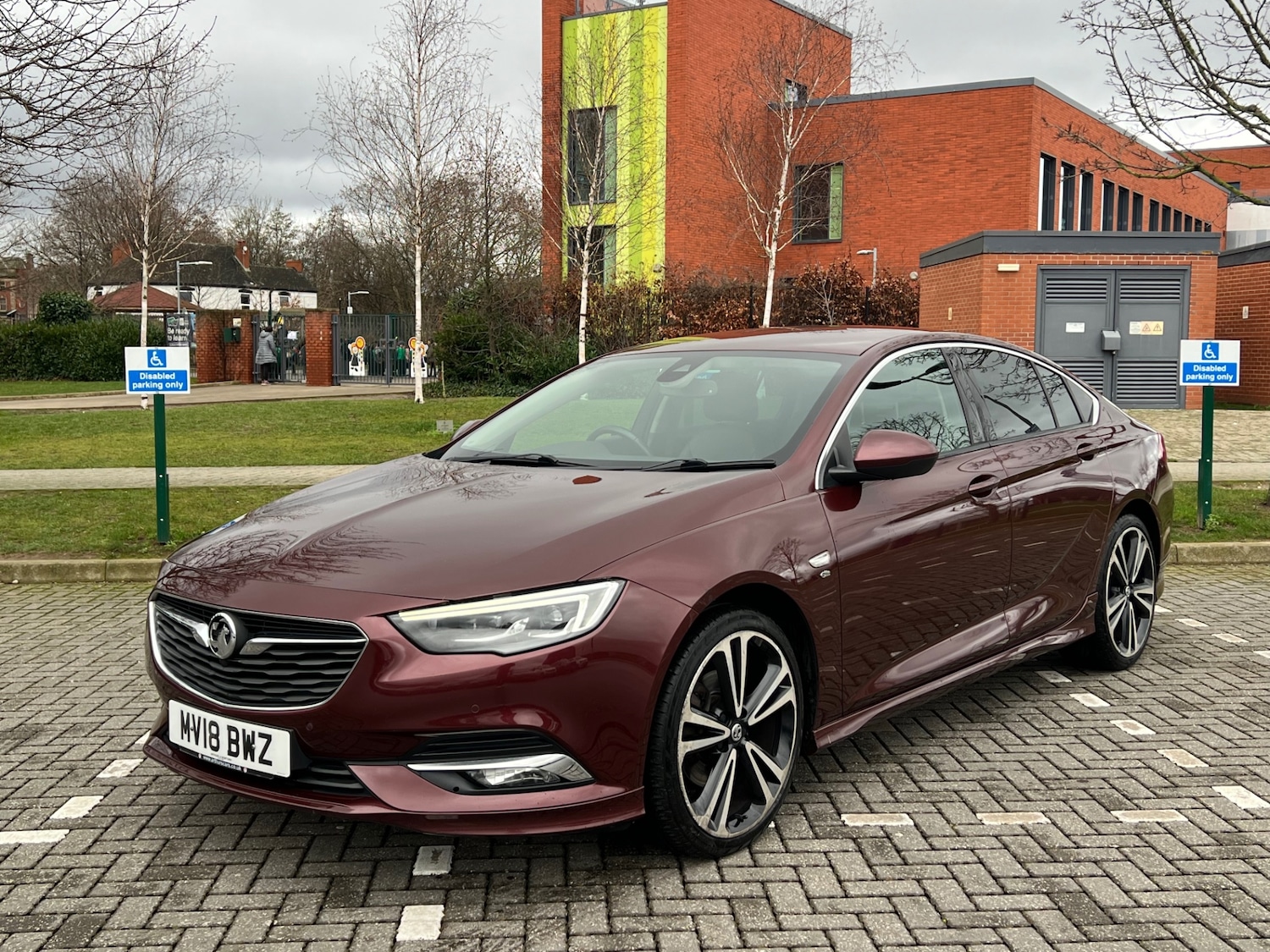 Used Vauxhall Insignia 2018 for sale - 77529809: Photo 2