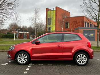 Used Volkswagen Polo 2015 for sale - 73103896: Photo