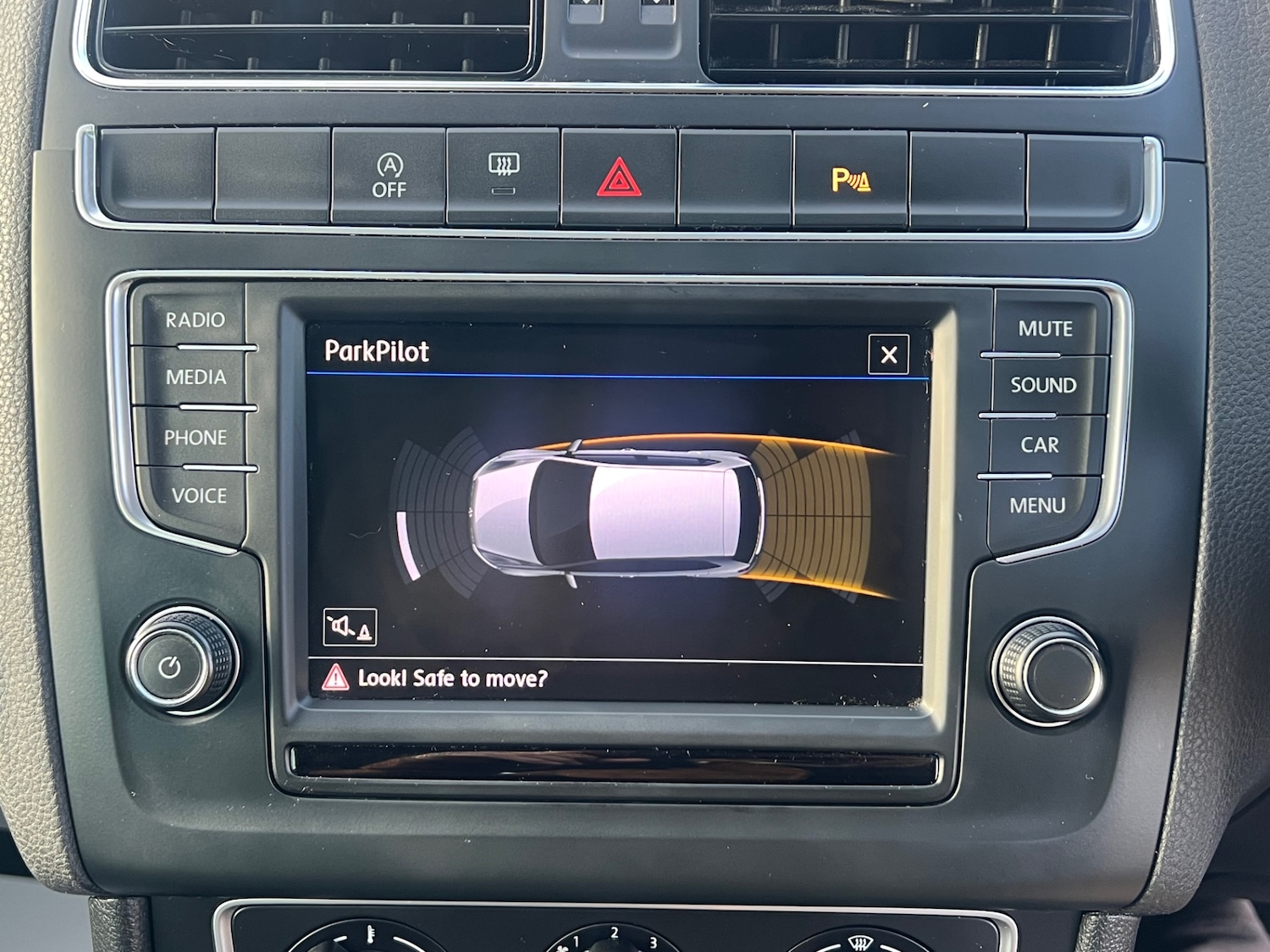 Used Volkswagen Polo 2017 for sale - 76670953: Photo 18