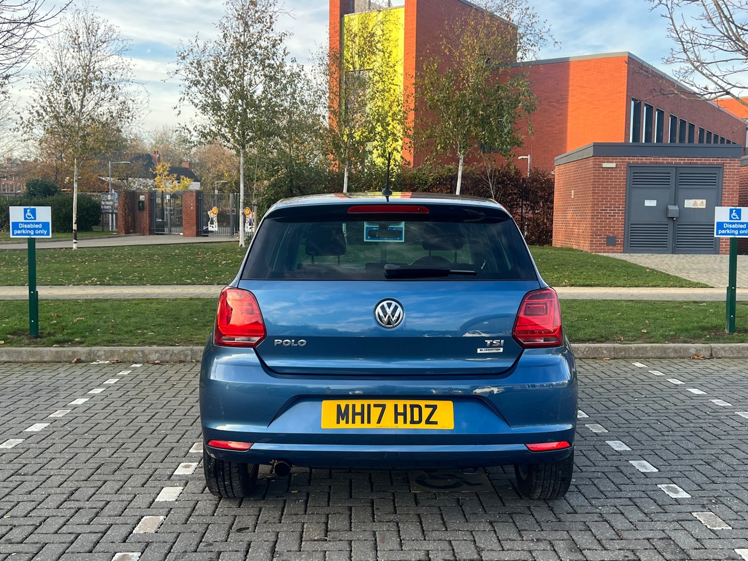 Used Volkswagen Polo 2017 for sale - 76670953: Photo 5