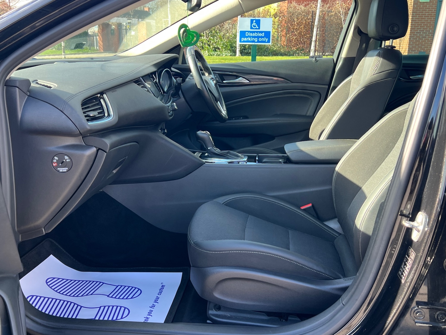 Used Vauxhall Insignia 2017 for sale - 77889971: Photo 10