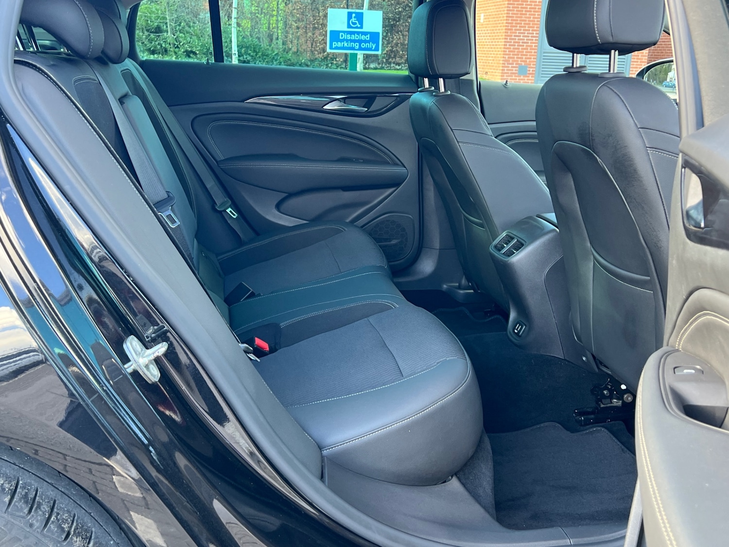 Used Vauxhall Insignia 2017 for sale - 77889971: Photo 25