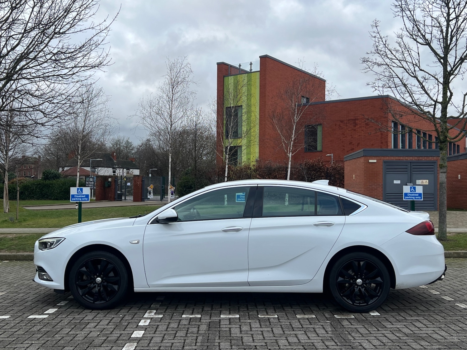 Used Vauxhall Insignia 2017 for sale - 77492848: Photo 3