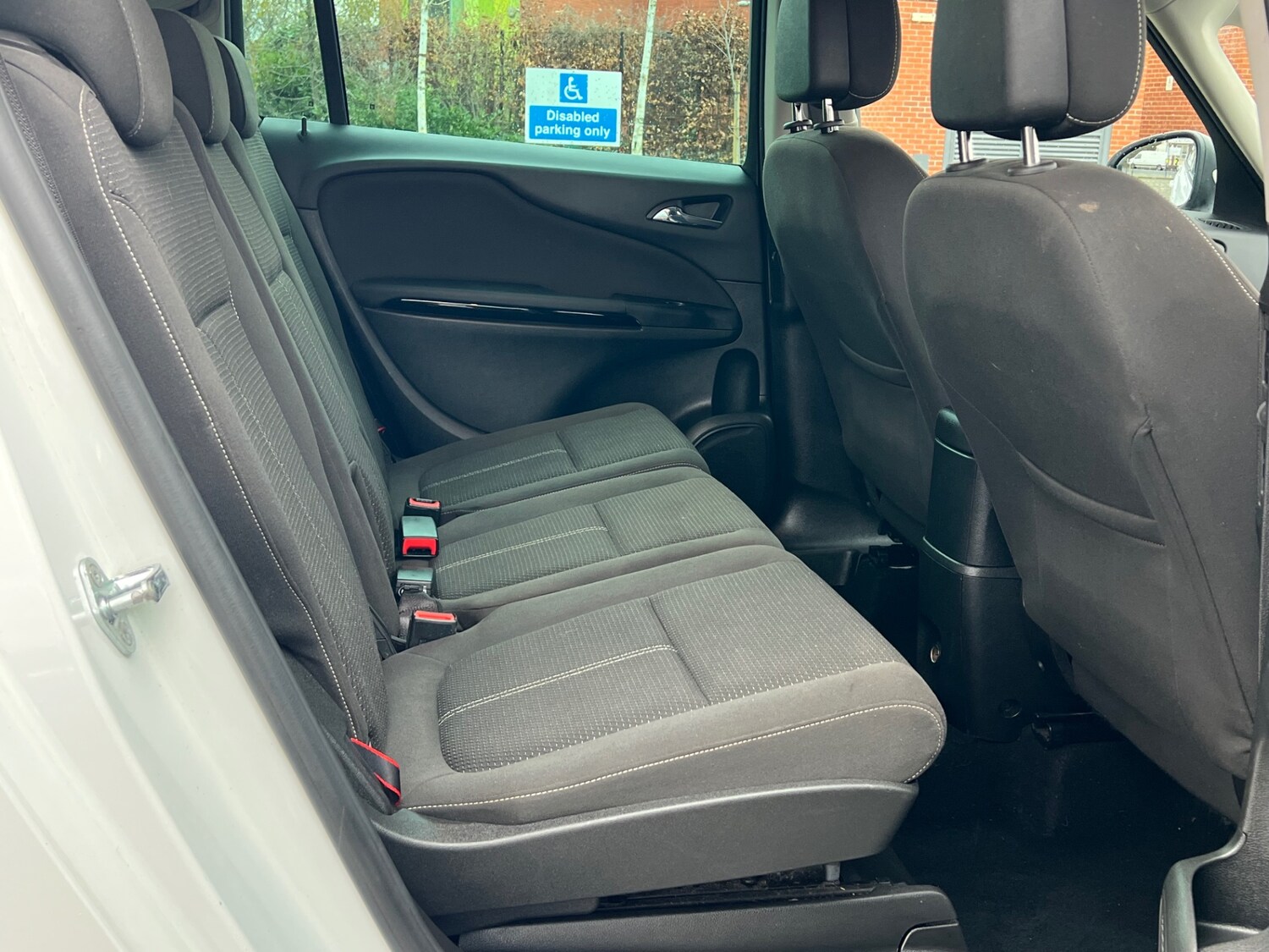 Used Vauxhall Zafira 2015 for sale - 77687957: Photo 22