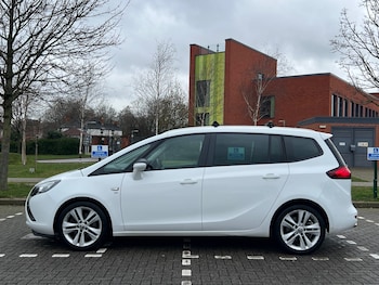 Used Vauxhall Zafira 2015 for sale - 77687957: Photo