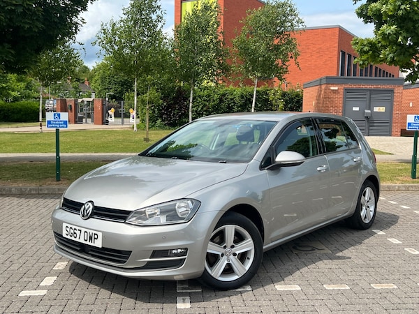 Used Volkswagen Golf 2017 for sale - 74818471: Photo 1