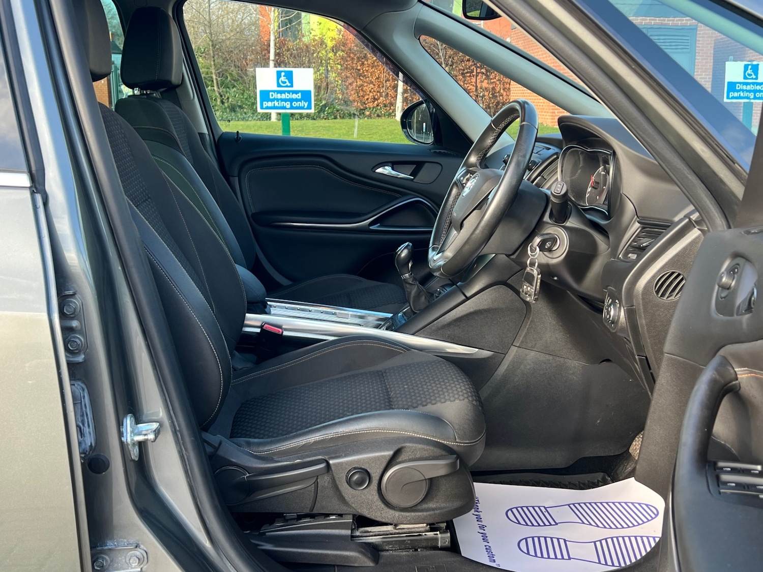 Used Vauxhall Zafira 2017 for sale - 77311011: Photo 12