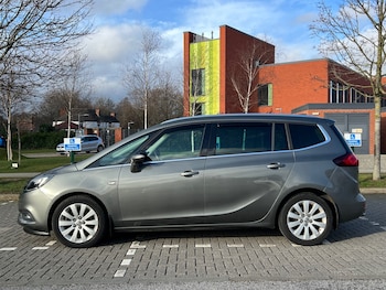 Used Vauxhall Zafira 2017 for sale - 77311011: Photo