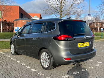Used Vauxhall Zafira 2017 for sale - 77311011: Photo
