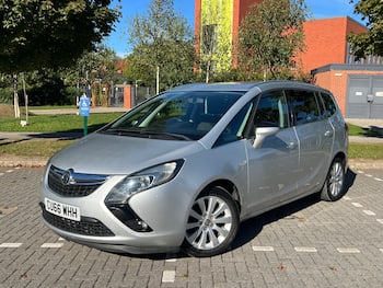 Vauxhall Zafira feature image