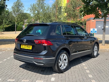 Used Volkswagen Tiguan 2023 for sale - 79321412: Photo