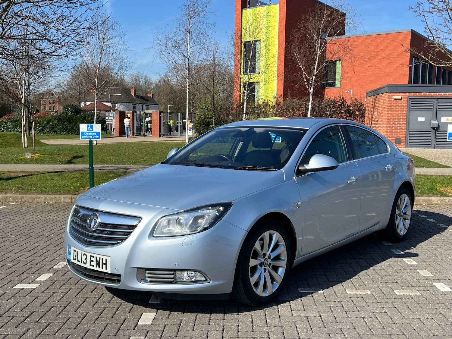 Used Vauxhall Insignia 2013 for sale - 77932578: Photo 2