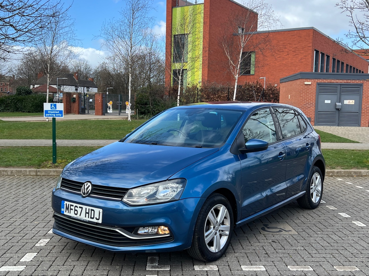 Used Volkswagen Polo 2017 for sale - 77830536: Photo 2