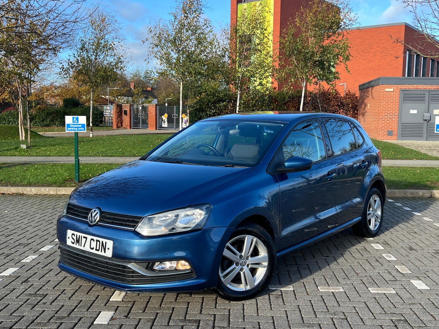Used Volkswagen Polo 2017 for sale - 76565684: Photo 1