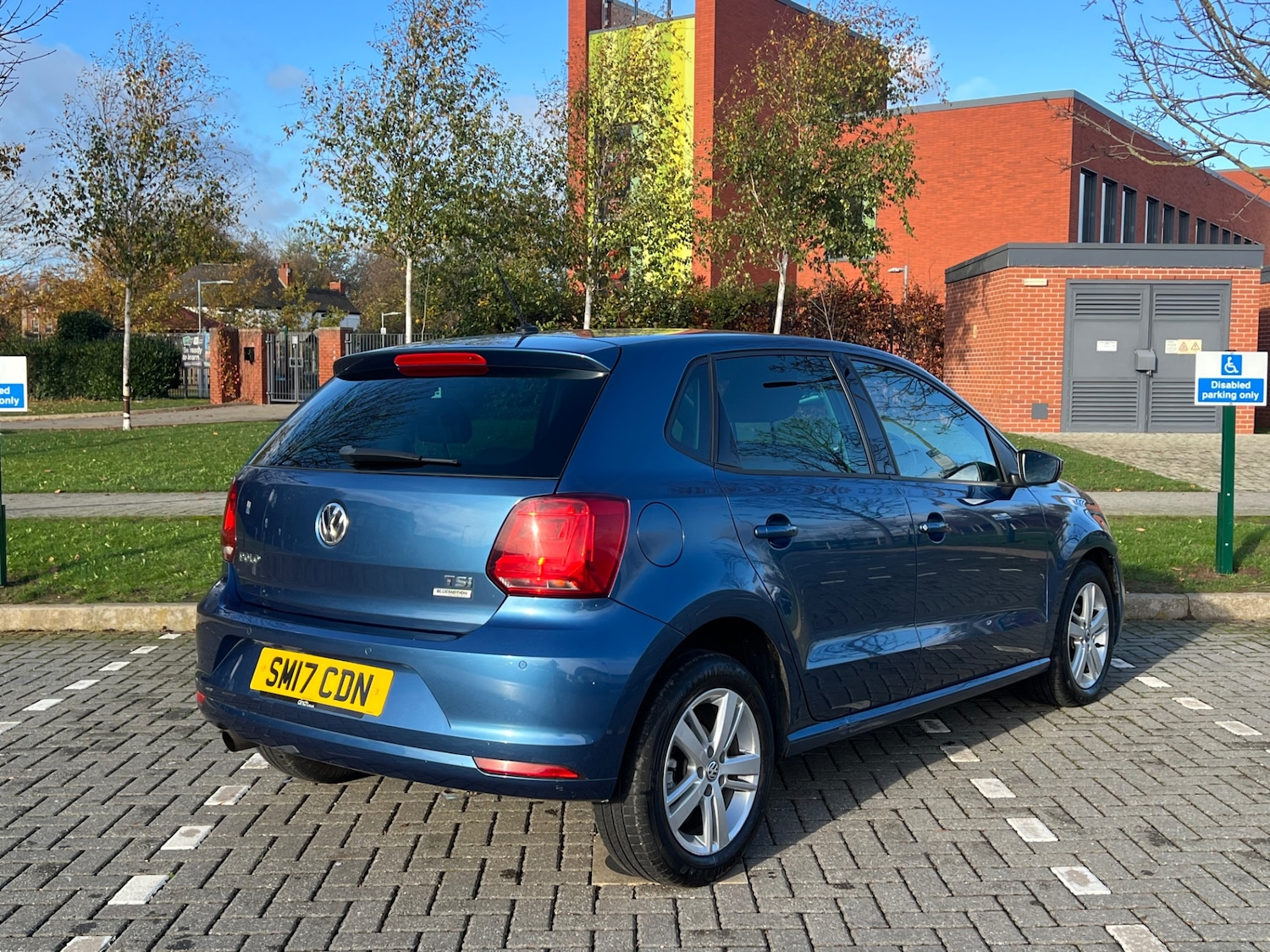 Used Volkswagen Polo 2017 for sale - 76565684: Photo 6