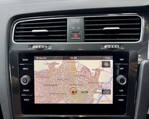 Used Volkswagen Golf 2018 for sale - 76192671: Photo 24