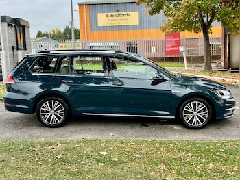 Used Volkswagen Golf 2018 for sale - 76192671: Photo 3