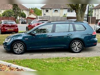 Used Volkswagen Golf 2018 for sale - 76192671: Photo 4