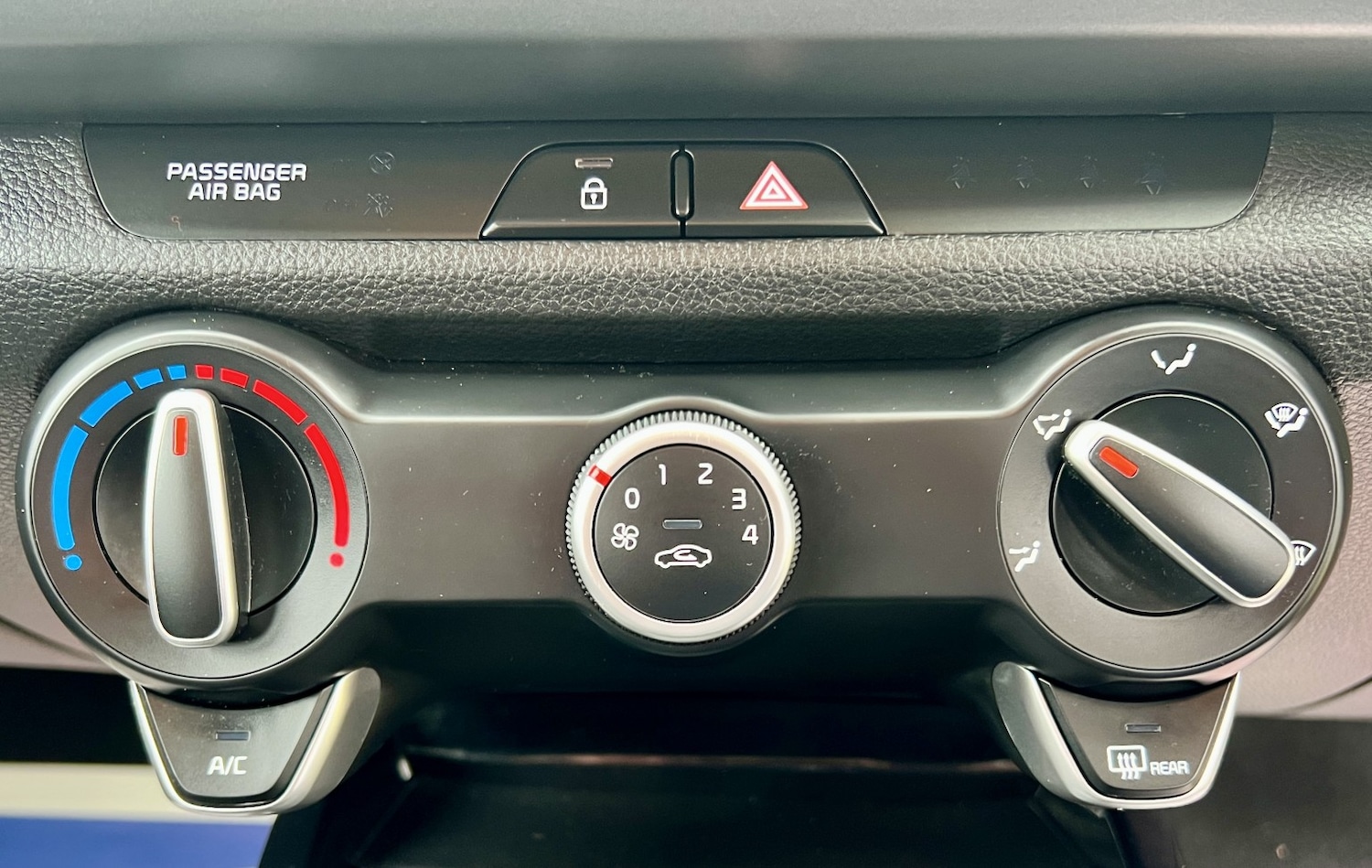 Used Kia Rio 2019 for sale - 76504680: Photo 26