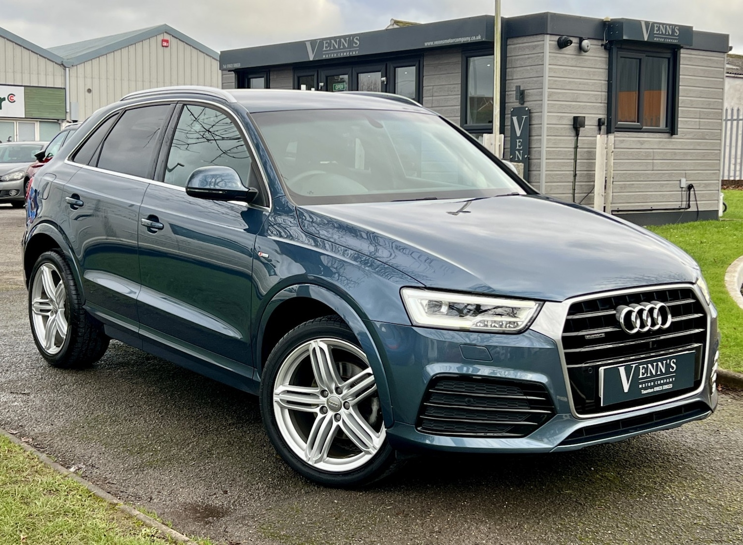 Used Audi Q3 2015 for sale - 76877616: Photo 1