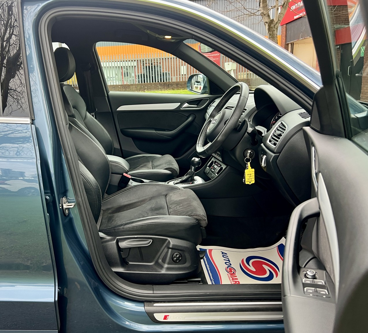 Used Audi Q3 2015 for sale - 76877616: Photo 15