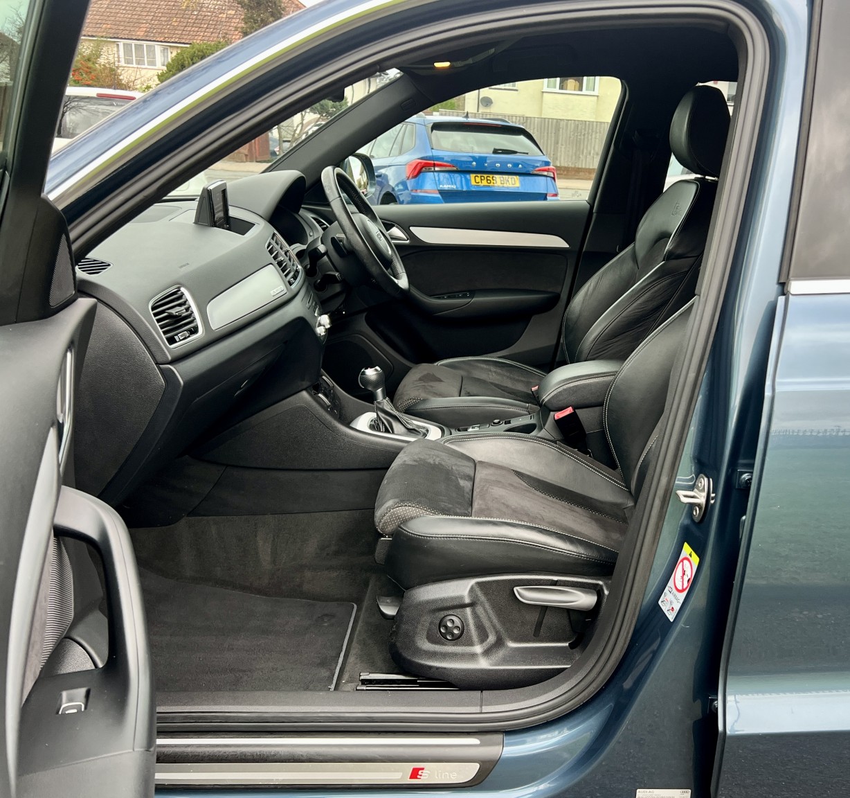 Used Audi Q3 2015 for sale - 76877616: Photo 19