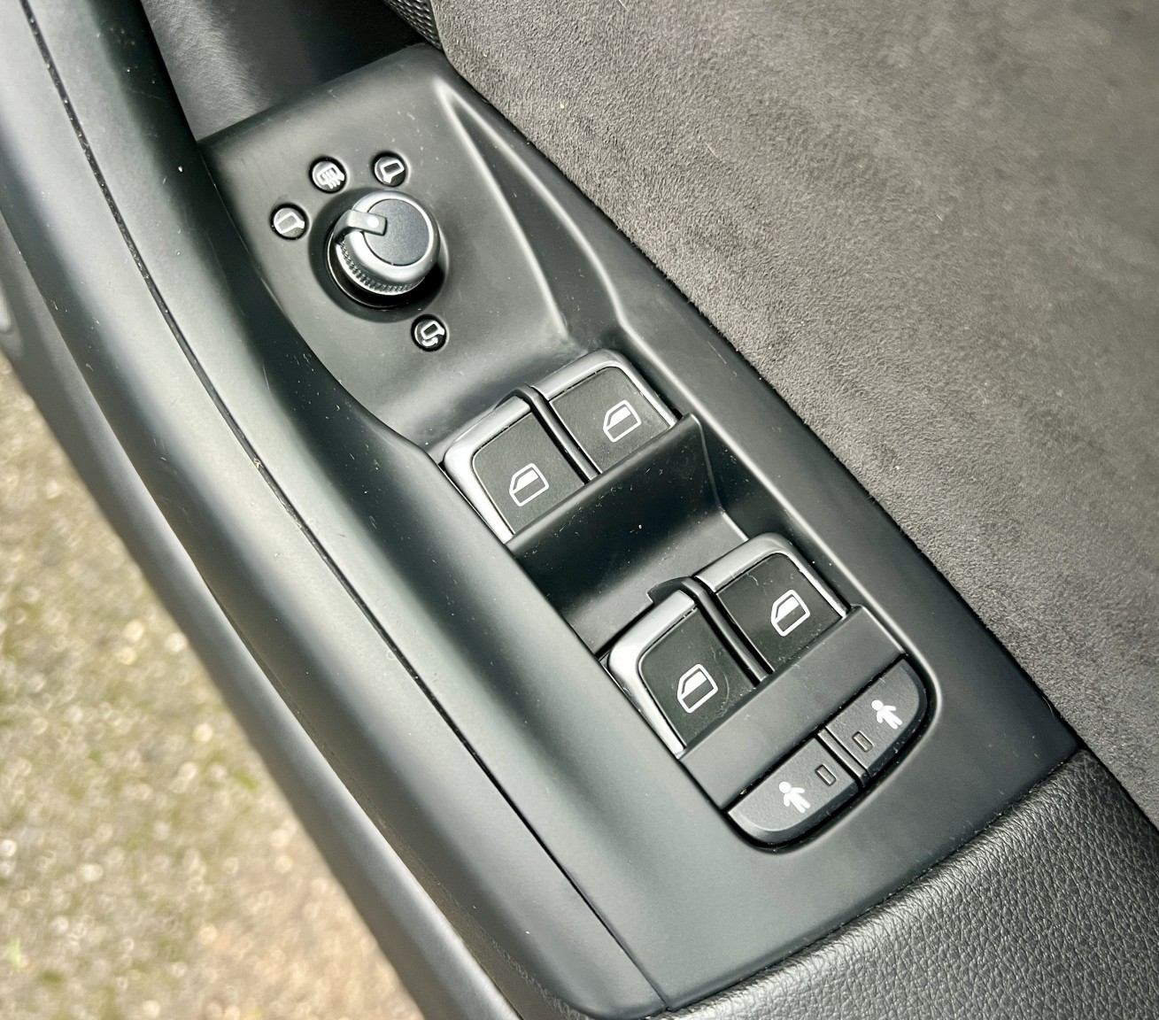 Used Audi Q3 2015 for sale - 76877616: Photo 37