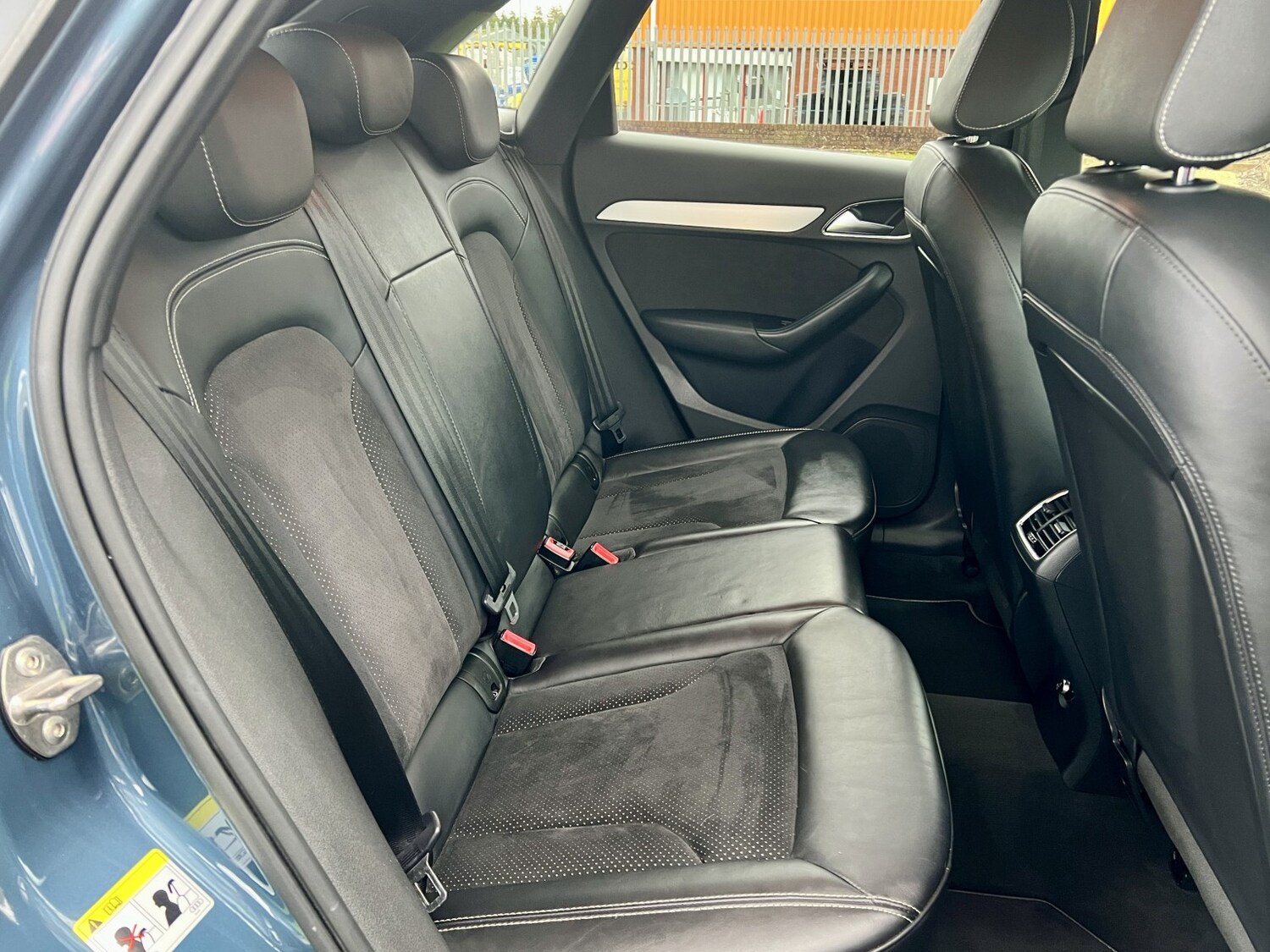 Used Audi Q3 2015 for sale - 76877616: Photo 40