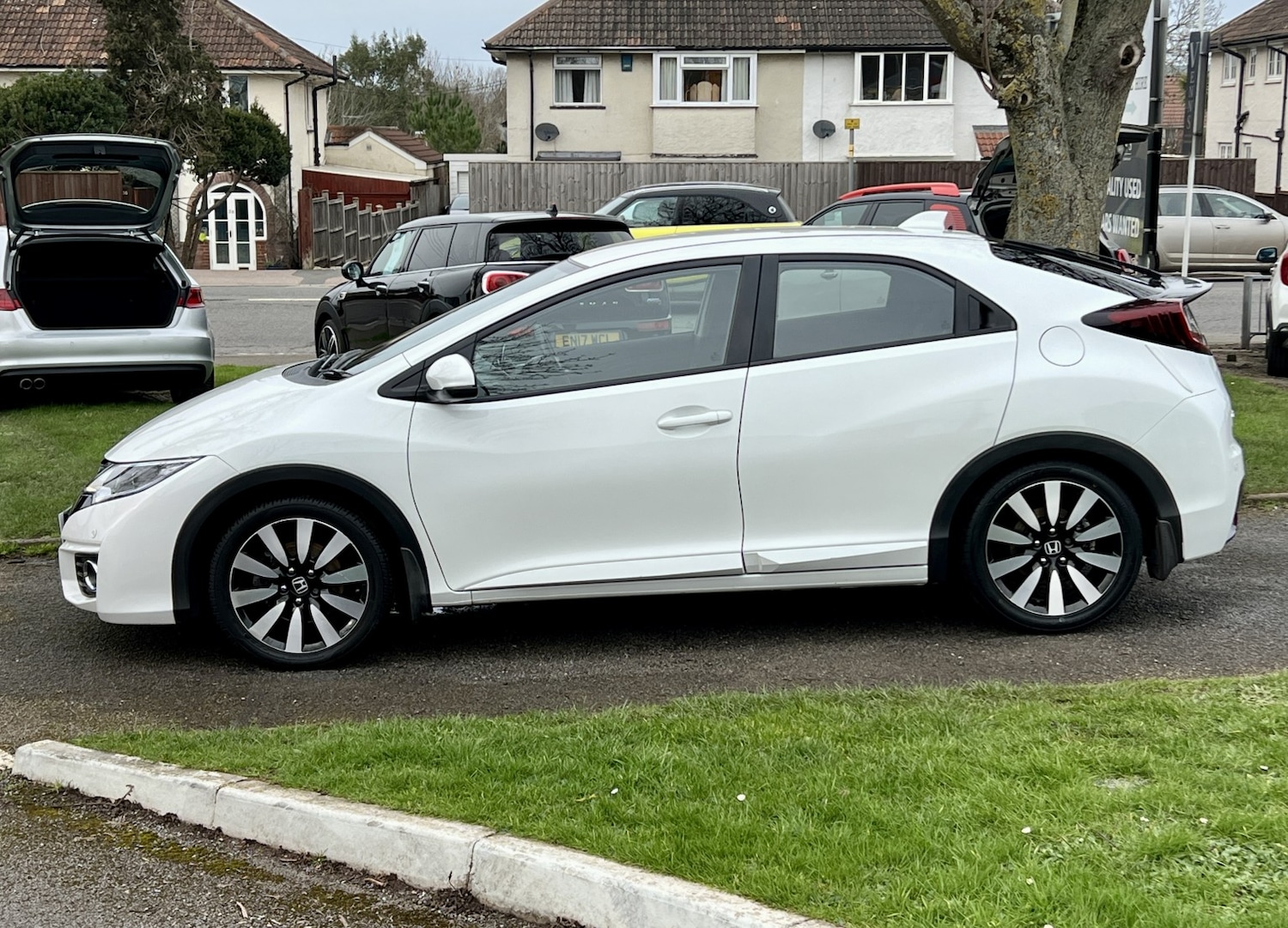 Used Honda Civic 2016 for sale - 77438407: Photo 4
