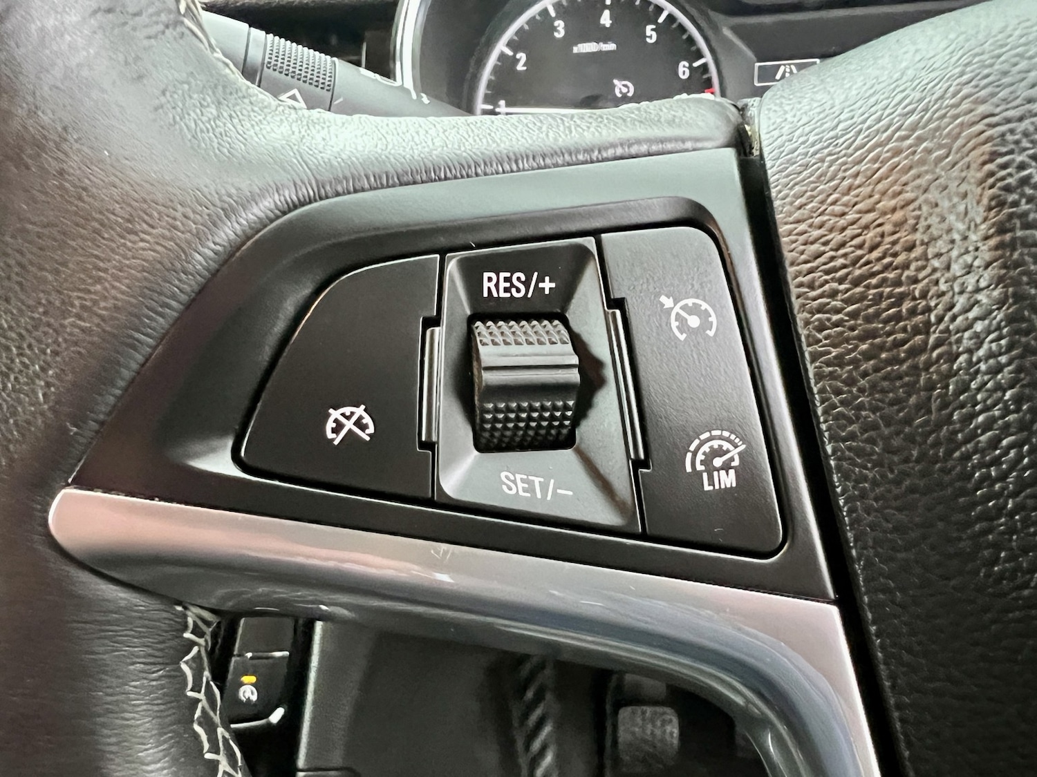 Used Vauxhall Mokka X 2017 for sale - 77391947: Photo 30