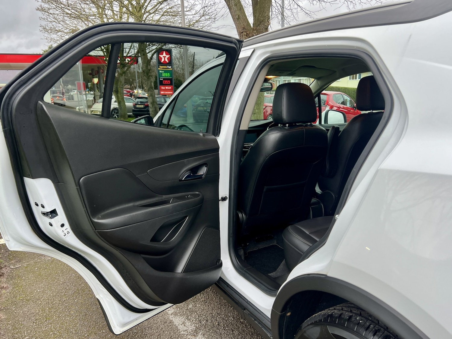 Used Vauxhall Mokka X 2017 for sale - 77391947: Photo 37