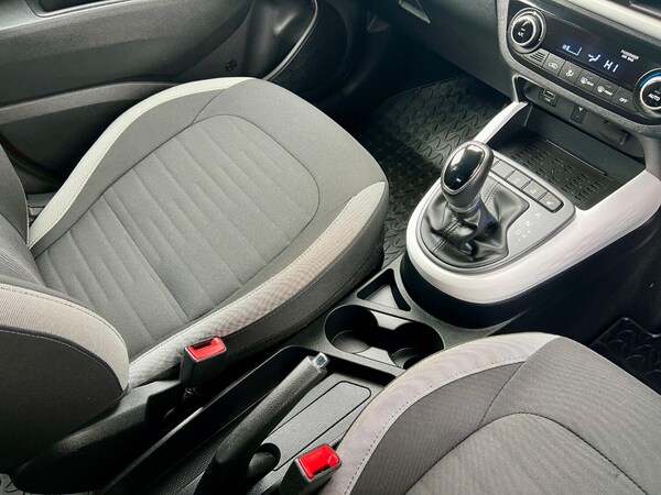 Used Hyundai i10 2022 for sale - 76030754: Photo 31