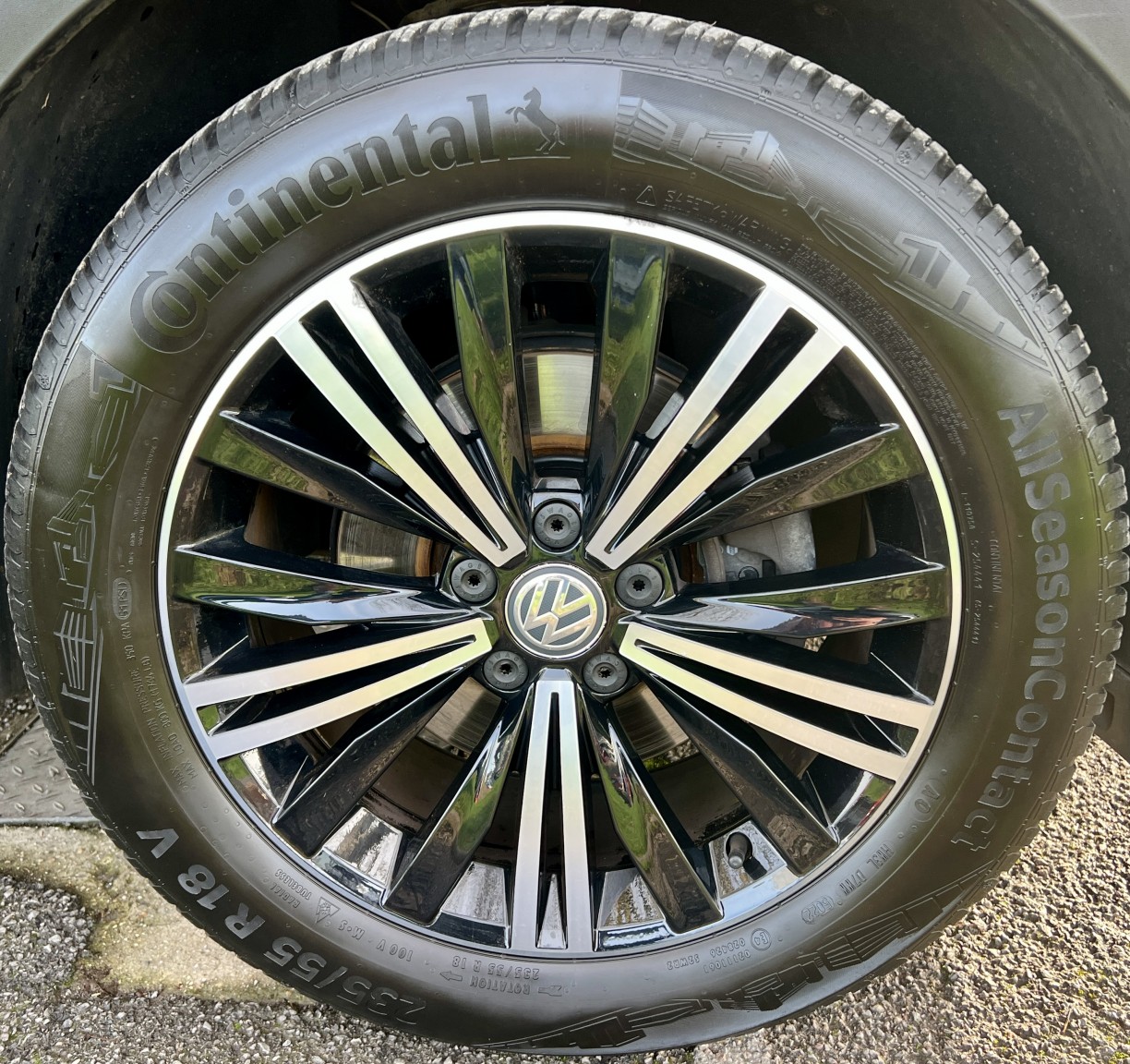 Used Volkswagen Tiguan 2019 for sale - 76769880: Photo 12