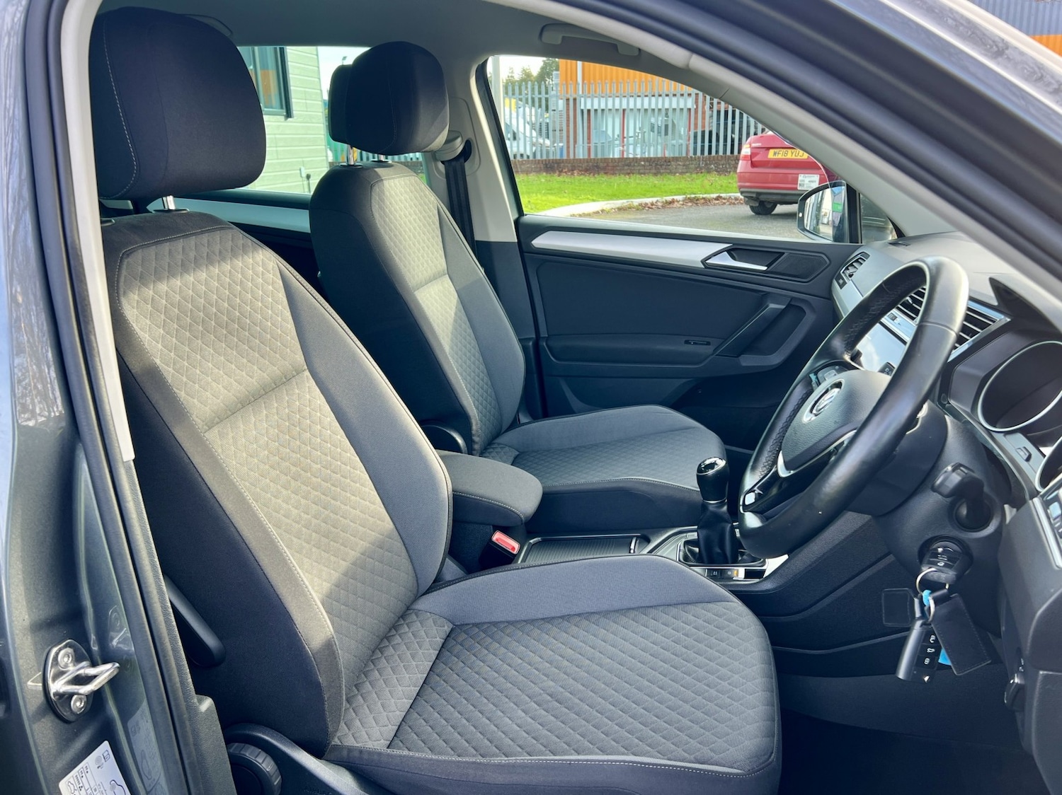 Used Volkswagen Tiguan 2019 for sale - 76769880: Photo 16