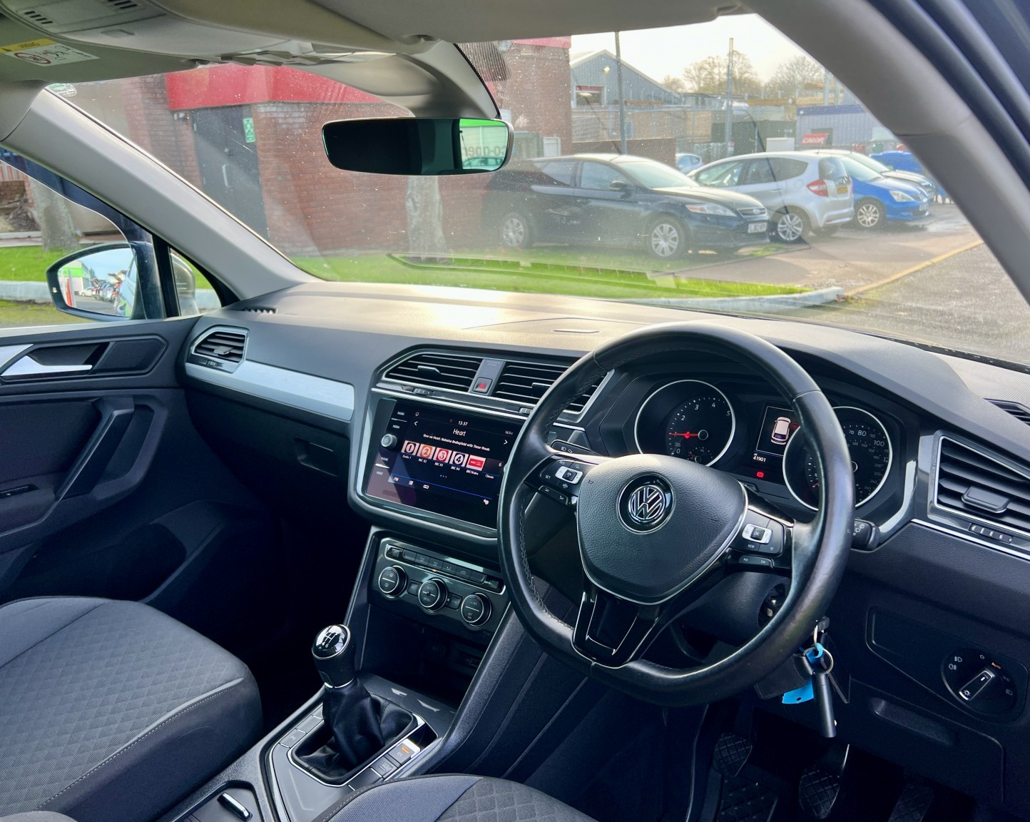 Used Volkswagen Tiguan 2019 for sale - 76769880: Photo 17