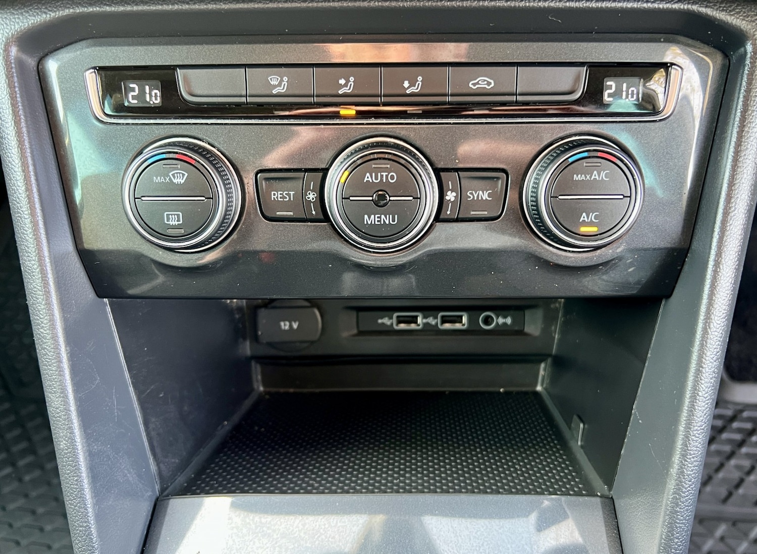 Used Volkswagen Tiguan 2019 for sale - 76769880: Photo 27