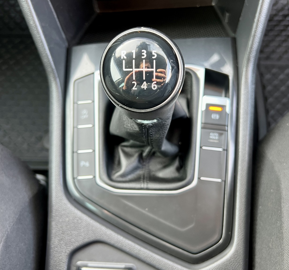 Used Volkswagen Tiguan 2019 for sale - 76769880: Photo 29