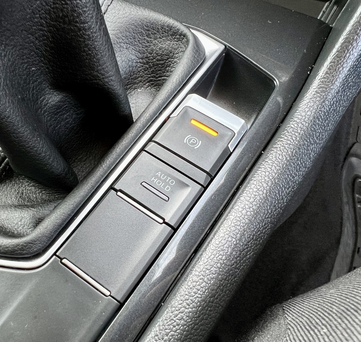 Used Volkswagen Tiguan 2019 for sale - 76769880: Photo 31