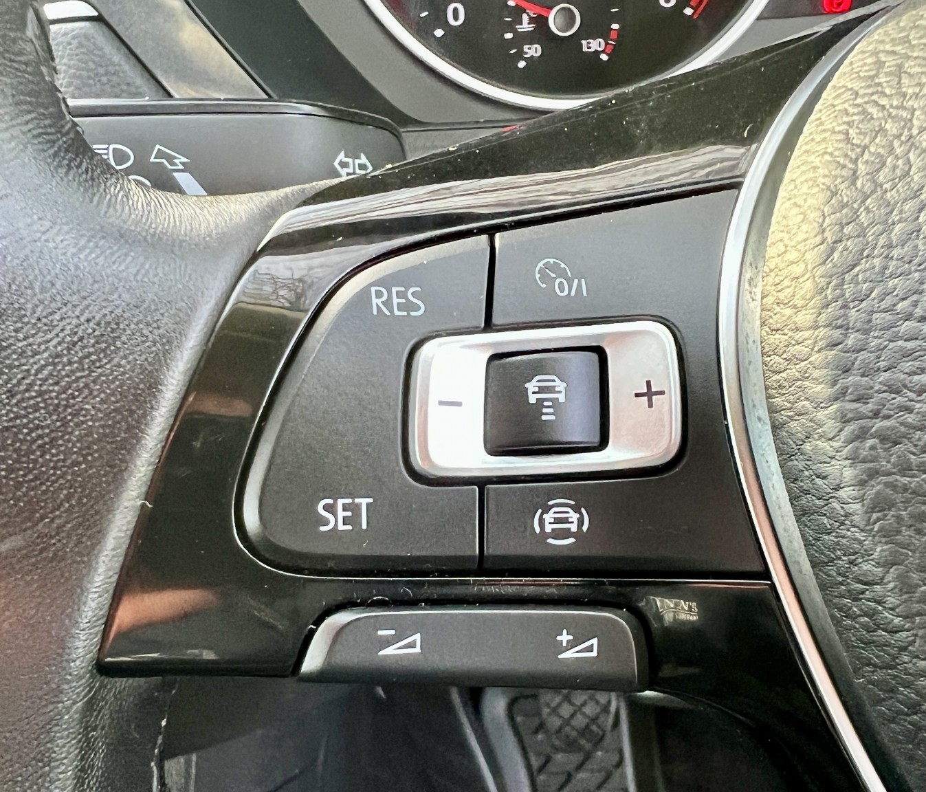 Used Volkswagen Tiguan 2019 for sale - 76769880: Photo 35