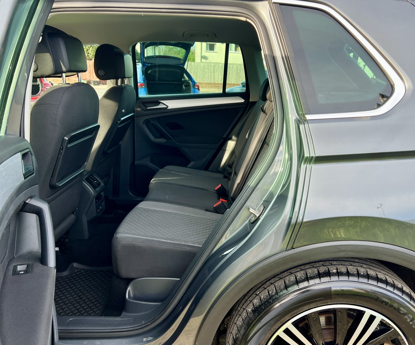 Used Volkswagen Tiguan 2019 for sale - 76769880: Photo 43