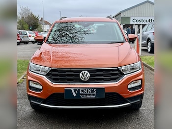 Used Volkswagen T-Roc 2020 for sale - 78340058: Photo