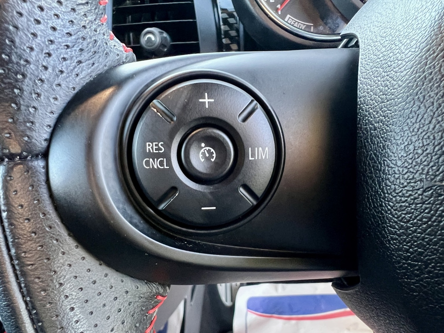 Used MINI Hatch 2016 for sale - 77140582: Photo 32