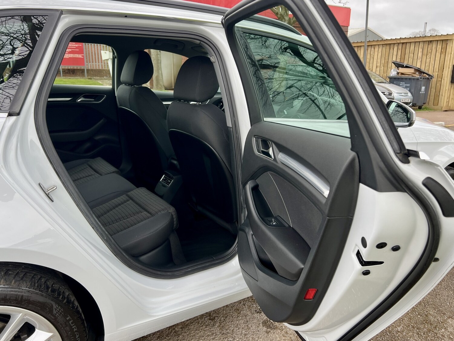 Used Audi A3 2017 for sale - 78064131: Photo 37