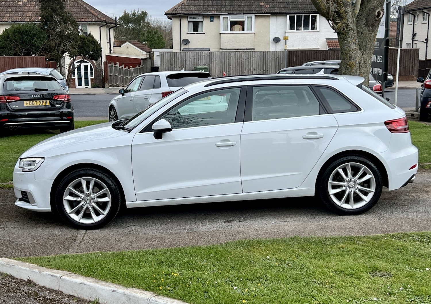 Used Audi A3 2017 for sale - 78064131: Photo 4