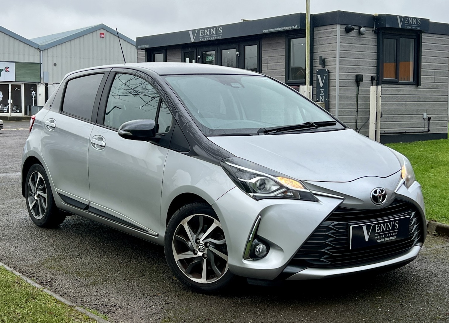 Used Toyota Yaris 2020 for sale - 77377738: Photo 1